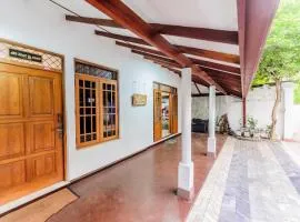 Sun & Sands Villa Wadduwa