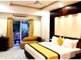 NOIDA HOTEL R-O-Y-A-L Residency #Near ISKCON Temple -Free Parking And Wi-fi Facilities - A Top Rated Hotel In Noida