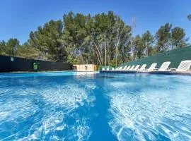 Évasion aux Cystes - Piscine & terrasse