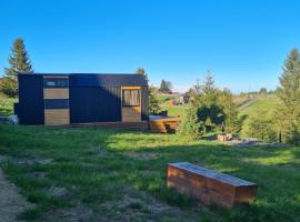 Natura Tiny House，位于马里瑟尔的小屋