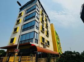 Panama & Panama Hotel and Restaurant，位于New Town内塔吉·苏巴斯·钱德拉·鲍斯国际机场 - CCU附近的酒店
