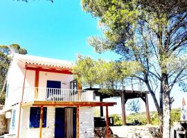 Casa vacanze in pineta vista mare，位于卡洛福泰的酒店