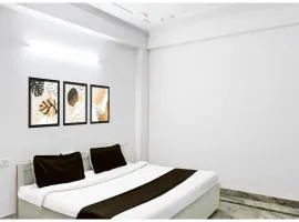 NOIDA HOTEL Maharaja # Near The Great India Place Theme Park and Metro Station - Free Parking And Wi-fi Facilities - A Premium Hotel In Noida