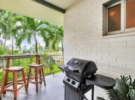 Beachfront Bliss Studio Apt on the Foreshore