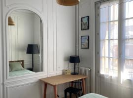 Plein centre Cathédrale Saint Leu Hortillonnages，位于亚眠的酒店