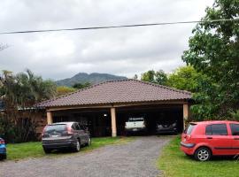 Hostal Río Escondido Santa Fe，位于圣达菲的民宿