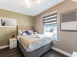 Charming Studio in Excellent Location 10