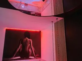 Boudoir Margot - Luxury room balnéo