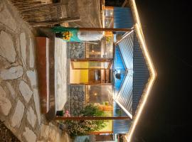 Chakrata Dreams Resort，位于Kailāna的酒店