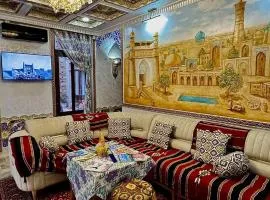 Hotel Gulnaraxanum Boutique This hotel is nearby the center of the old city Every room decorated in the unique style