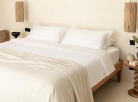 Comfortable cozy room in Eslöv，位于埃斯勒夫的酒店