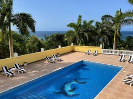 Spring Garden Mobay Resort，位于蒙特哥贝的酒店