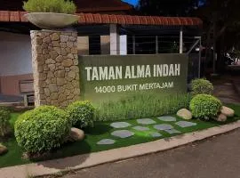 BC homestay at Alma Indah