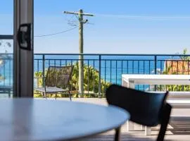 Sandcastle Studio by Coast Hosting