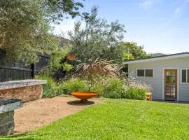 Sea Breeze by Coast Hosting