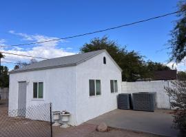 Downtown Private Guesthouse，位于凤凰城的酒店