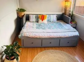 Mystic Gardens with private entrance and bathroom