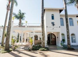 The Palms Boutique Hotel，位于希尔顿的酒店