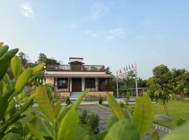 Mauli Retreat Farmstay，位于Vangani的酒店