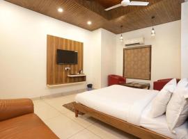 Hotel Razia Inn，位于希萨尔的酒店