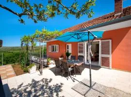 House MM