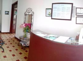 Hotel Alcayata Colonial，位于波帕扬Machangara Airport - PPN附近的酒店