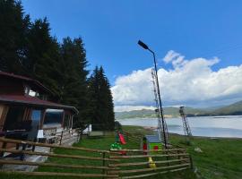 Villa Raiski kyt，位于多斯帕特的酒店