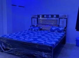 A S HOTEL AND RESTAURENt，位于Kannauj的酒店