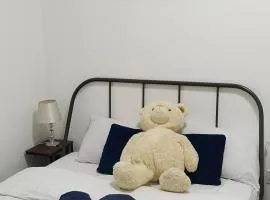 Bet El Cozy & Comfy Room 3