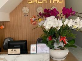 Khách Sạn Bách Thư Tây Ninh，位于Tây Ninh的酒店