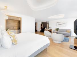 GOLDEN TULIP LYON OUEST TECHLID Hotel & Spa，位于利莫内的酒店