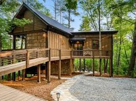 Enormous Cabin Luxury Interior and Game Room in Cherry Log, Georgia