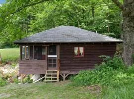 Sweet Couples' Cabin with Views of the Water near Hanover, New Hampshire