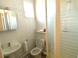 Isvara Restaurant & Hotel，位于Breteuil的酒店