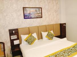 Hotel Groove，位于勒克瑙的酒店