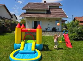Sienas Holiday Home，位于弗尔尼亚奇卡矿泉镇的酒店