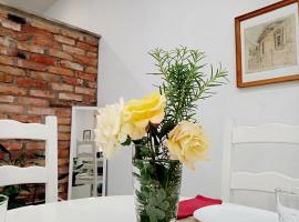 Sava & Double Rooms，位于普里耶多尔的酒店