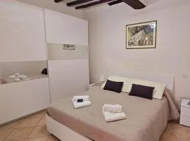 Locazione turistica via Aurelio Saffi 5