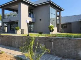 Diamond and Pearl Holiday Home