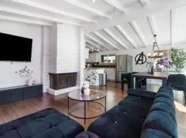 Avengers HQ - Hot Tub - Close to Disney - Parking