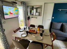 Clearedtochill Mobilhome 6P Camping Siblu Bois Dormant 4 &eacute;toiles，位于圣让-德蒙的Spa酒店