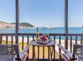 Nikolaos studios apartments，位于斯科派洛斯的酒店