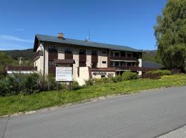 Hotel Čertův Mlýn，位于斯皮卡克的酒店