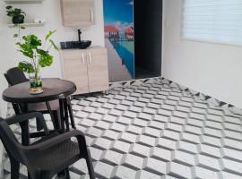 Apartamento en itagui，位于伊塔圭的酒店