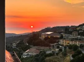 Cute mansarda apartment with stunning view