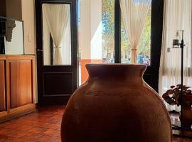 Hotel Asembal，位于卡法亚特的酒店