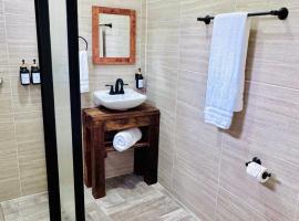 Casa Brevard，位于Malucano的酒店