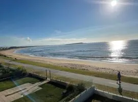 Waves at Warilla