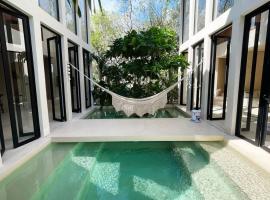 Tulum Country club casa pokolpok，位于Chacalal的酒店