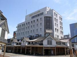 Takada Terminal Hotel，位于Honchō的酒店